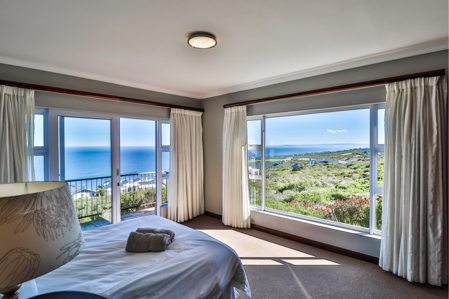4 Bedroom Property for Sale in Pinnacle Point Golf Estate Western Cape